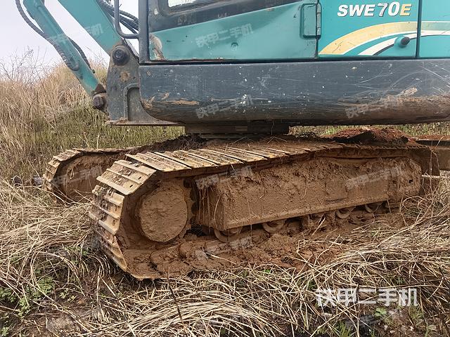 驾驶室整体（整机外观）