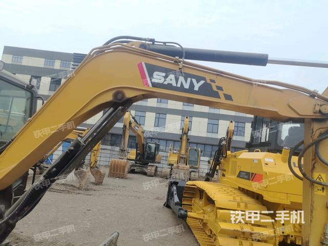 大臂整體?右側(cè)（工作和回轉(zhuǎn)裝置）