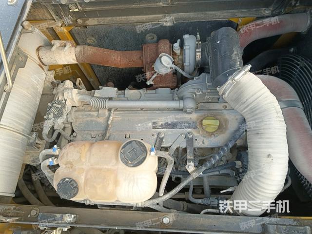 發(fā)動(dòng)機(jī)整體俯視(整機(jī)外觀) 發(fā)動(dòng)機(jī)整體俯視(整機(jī)外觀)