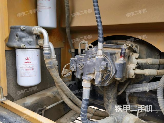 液壓泵室（大件艙室）