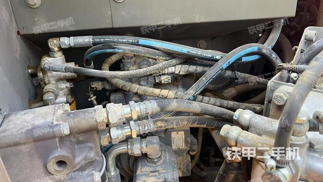 液壓泵室(大件艙室) 液壓泵室(大件艙室)