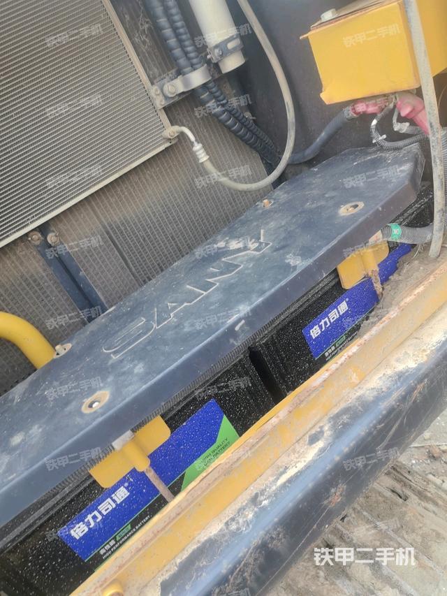 電瓶（大件艙室）