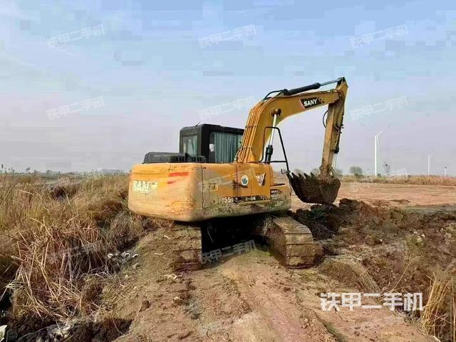 右后45(整機外觀) 右后45(整機外觀)