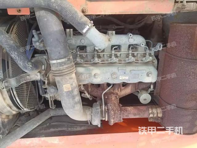 發(fā)動機整體俯視（整機外觀）