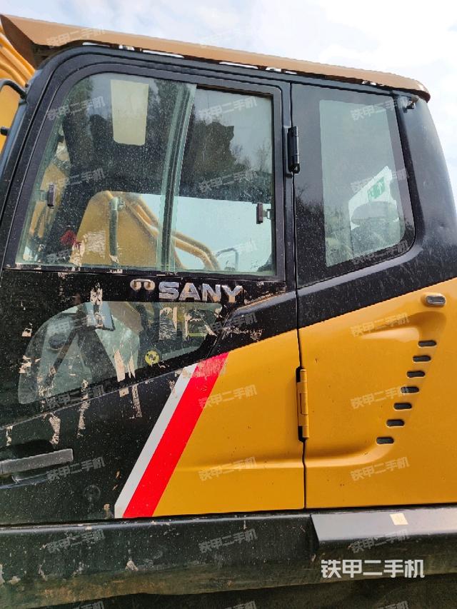 驾驶室正侧（驾驶室部分）