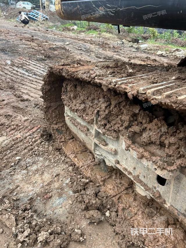 右側(cè)行走馬達蓋板（行走機構(gòu)）