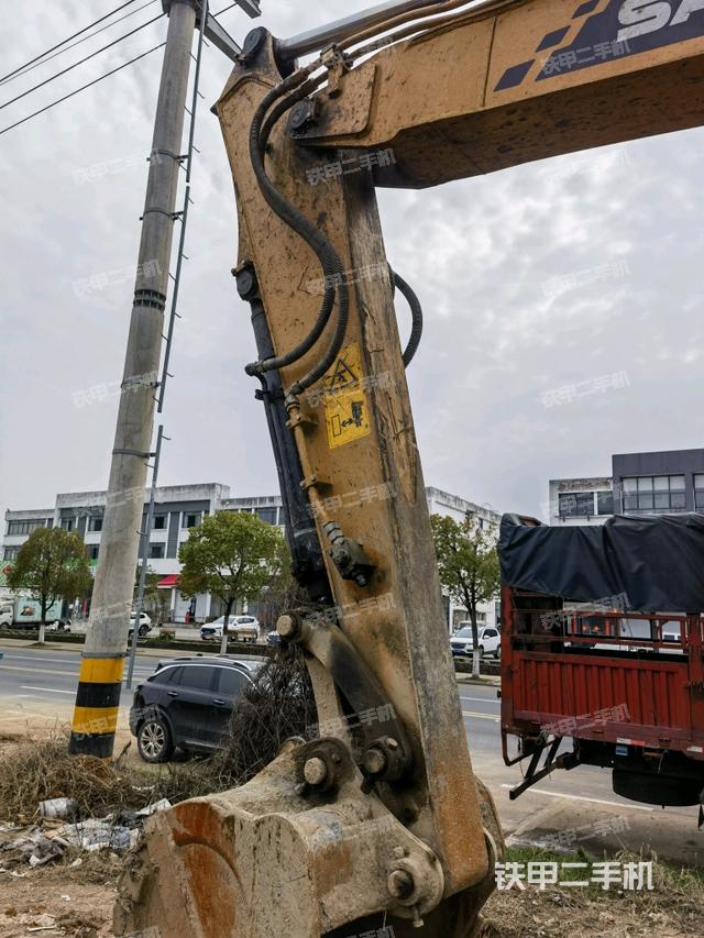 小臂整體左后（工作和回轉(zhuǎn)裝置）