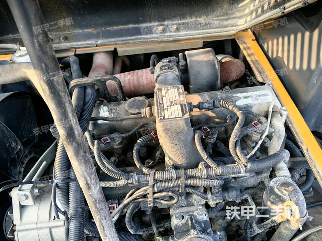 發(fā)動(dòng)機(jī)室(上車(chē)部件) 發(fā)動(dòng)機(jī)室(上車(chē)部件)