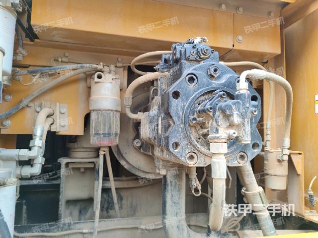 液压泵斜45 右（大件舱室）