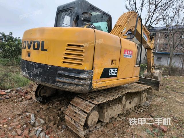 整機(jī)右后45°（整機(jī)外觀）