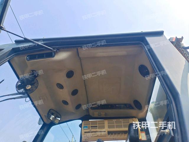 駕駛室外頂全景（壓路機駕駛室）