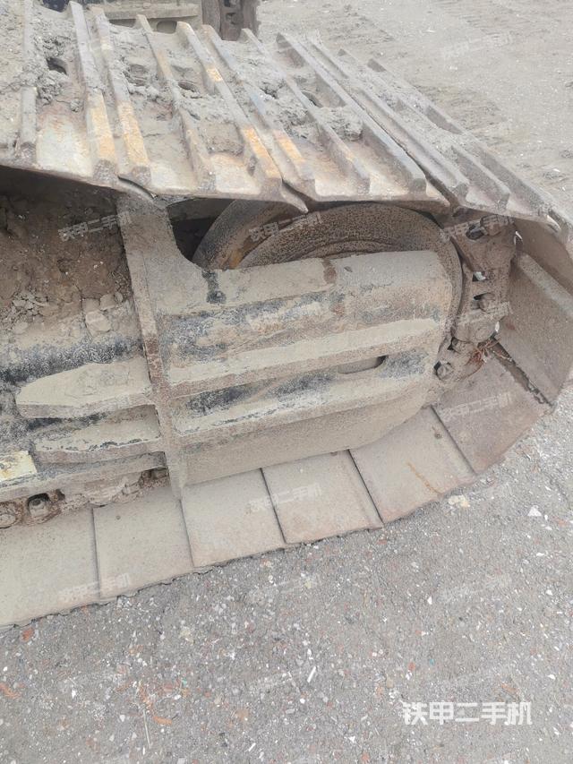 左導(dǎo)向輪（行走機構(gòu)）