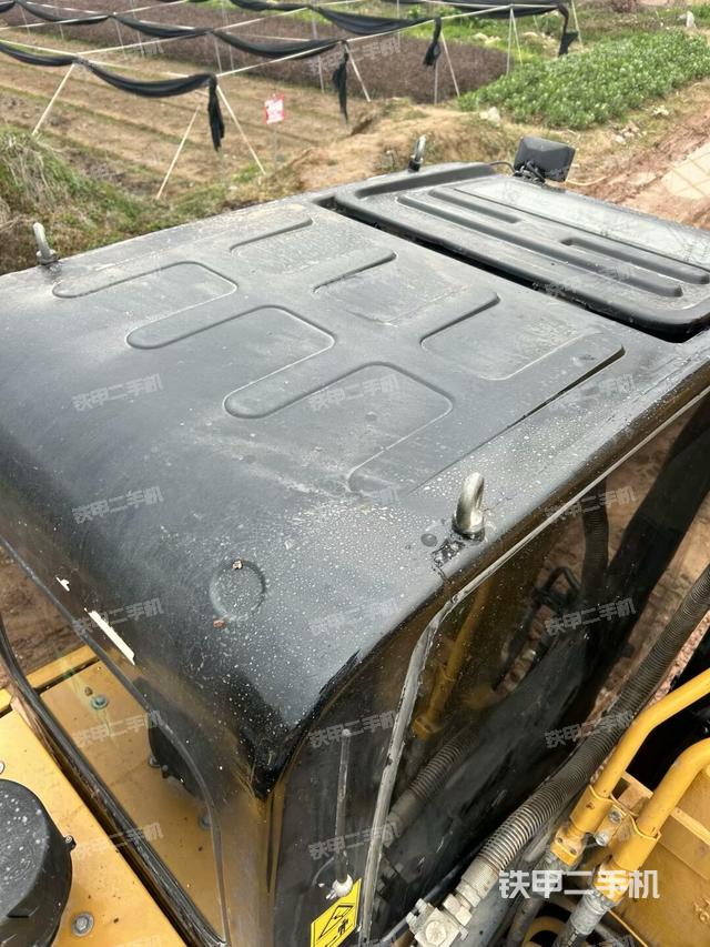 駕駛室頂部俯視（上車部件）