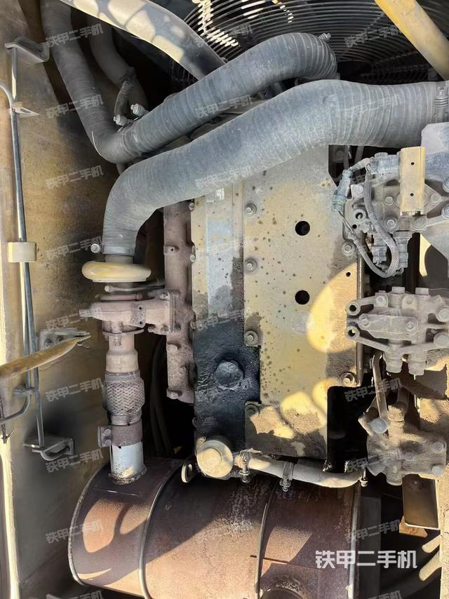 发动机整体俯视（整机外观）