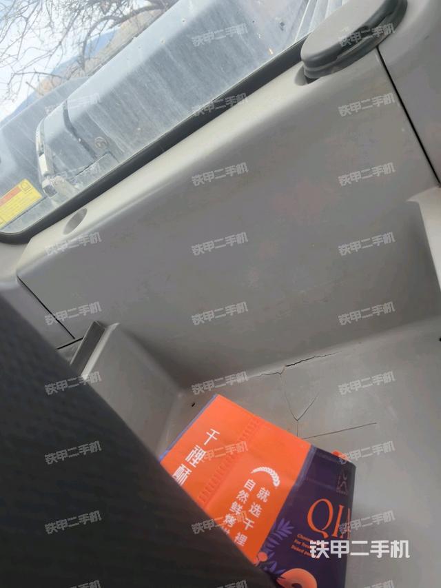 座椅后部（駕駛室部分）