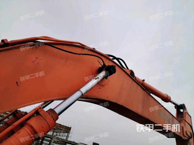 大臂整體?右側（工作和回轉(zhuǎn)裝置）