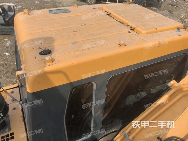 駕駛室頂部俯視(上車部件) 駕駛室頂部俯視(上車部件)