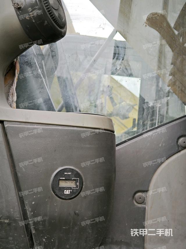 驾驶室整体（整机外观）