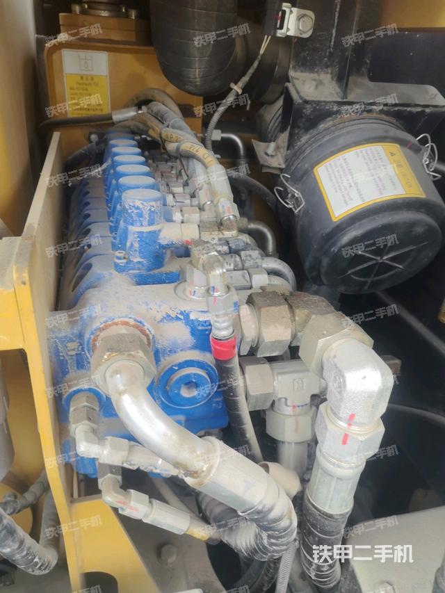 分配閥（上車部件）