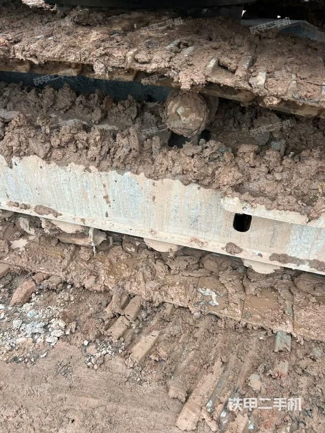 左導向輪（行走機構(gòu)）