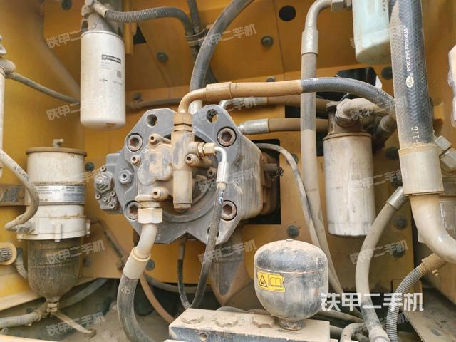 液壓泵室(大件艙室) 液壓泵室(大件艙室)