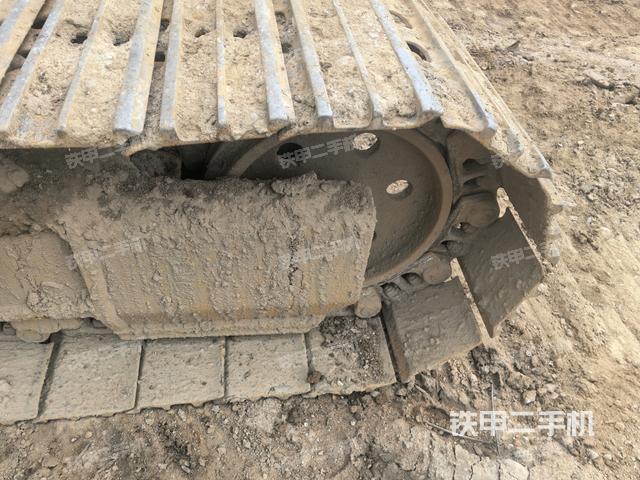 左導(dǎo)向輪（行走機(jī)構(gòu)）