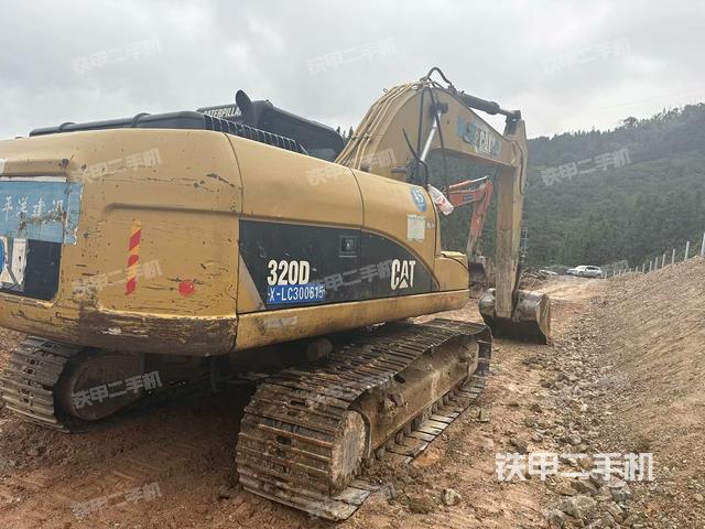 右后45(整機(jī)外觀) 右后45(整機(jī)外觀)