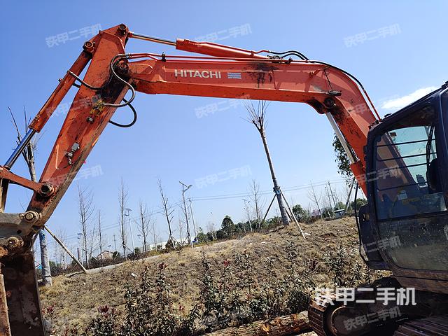 发动机整体俯视（整机外观）