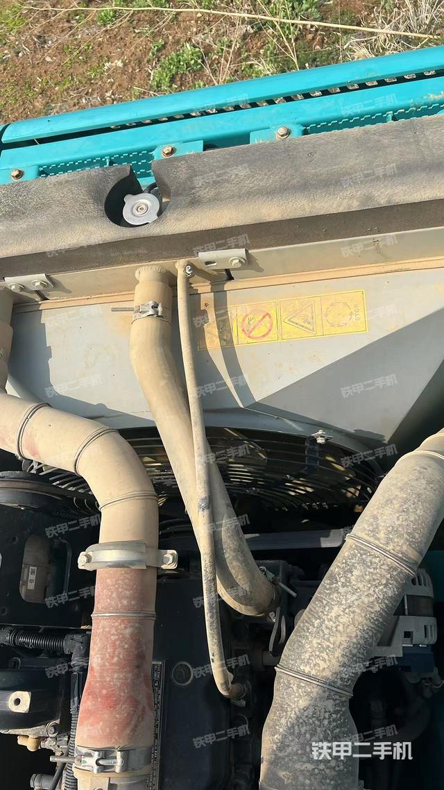 水箱+風(fēng)扇特寫(上車部件) 水箱+風(fēng)扇特寫(上車部件)