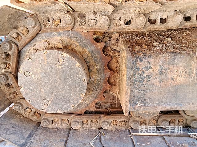 單側(cè)履帶整體（整機(jī)外觀）