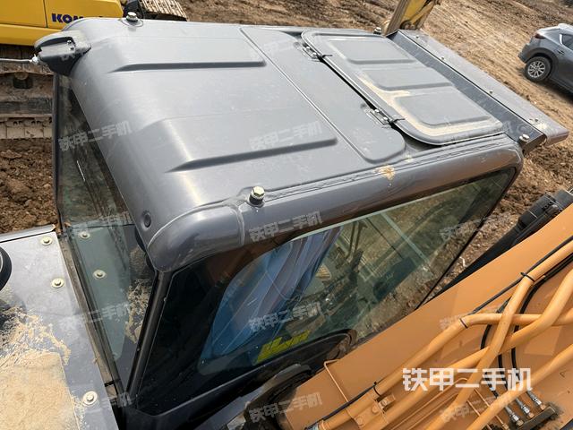 駕駛室頂部（整機(jī)外觀）