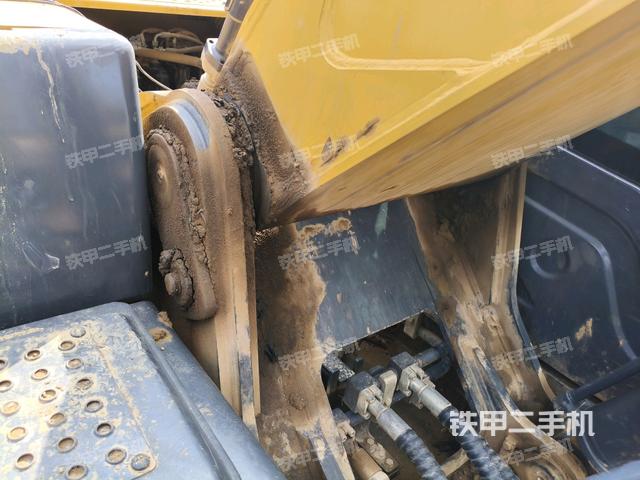 大臂根部?斜視（工作和回轉(zhuǎn)裝置）