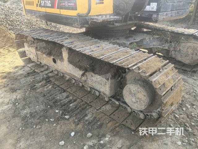 右側(cè)履帶整體?（行走機(jī)構(gòu)）