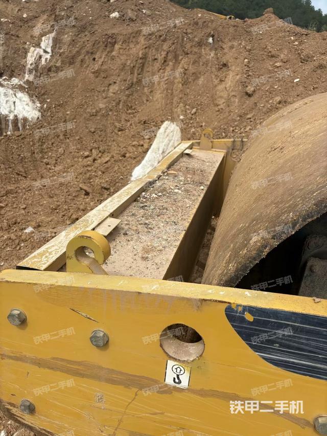 橋\驅動（壓路機前后車架）