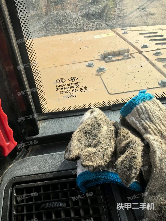 后窗玻璃角標(biāo)（駕駛室部分）