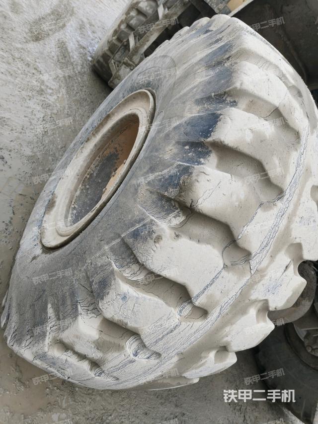 左后輪（行走機(jī)構(gòu)）