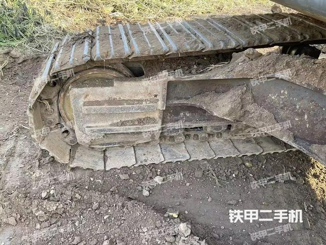 單側(cè)履帶整體（整機(jī)外觀）