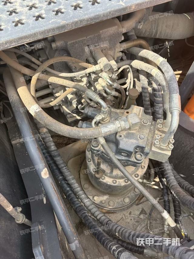 發(fā)動機室(上車部件) 發(fā)動機室(上車部件)