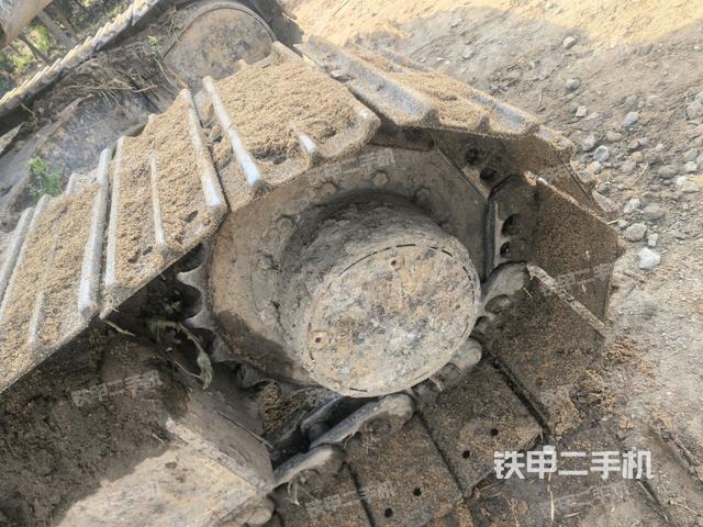 右導(dǎo)向輪（行走機(jī)構(gòu)）