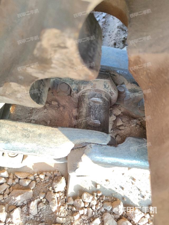 左托鏈輪和鏈筋（行走機(jī)構(gòu)）