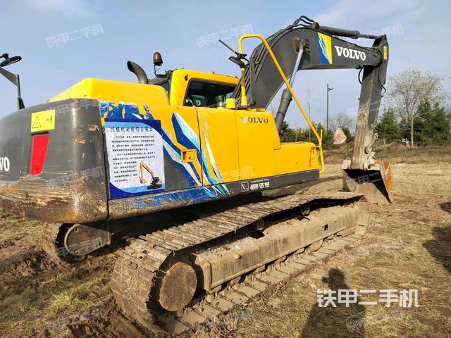 整機右后45°（整機外觀）