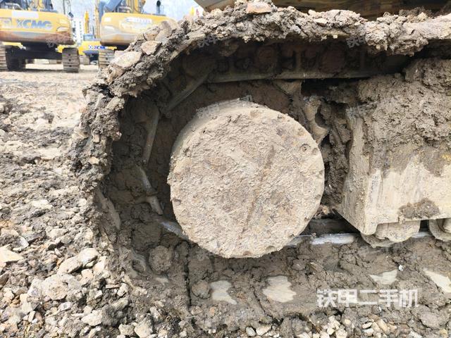 左驅(qū)動(dòng)輪（行走機(jī)構(gòu)）