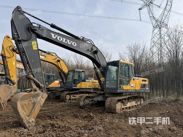 沃爾沃EC200DAG挖掘機