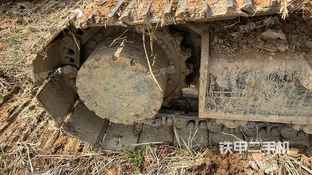 左驅(qū)動(dòng)輪（行走機(jī)構(gòu)）