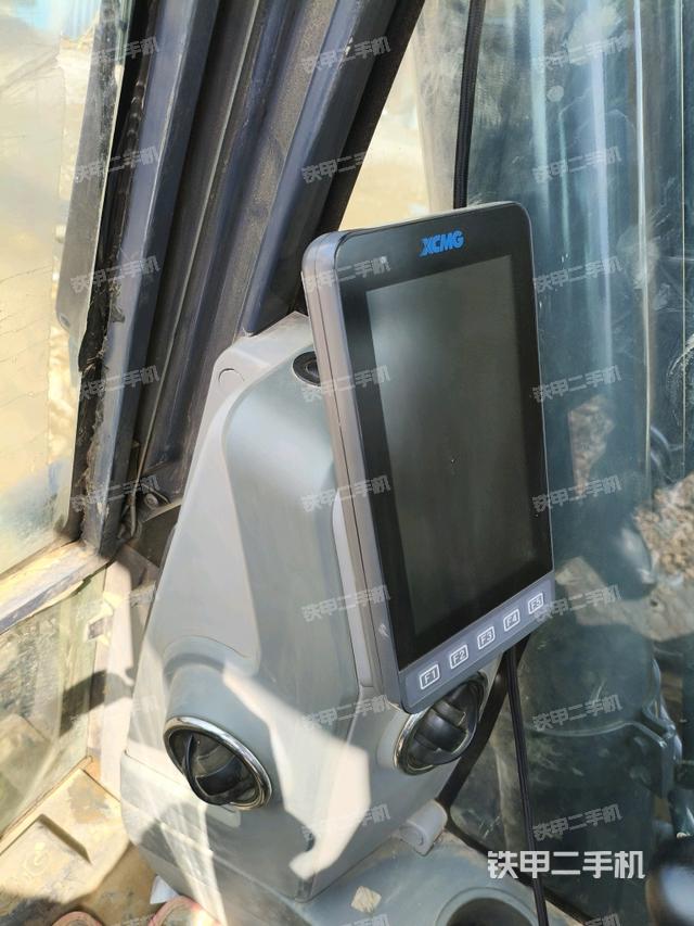 顯示屏?（駕駛室部分）