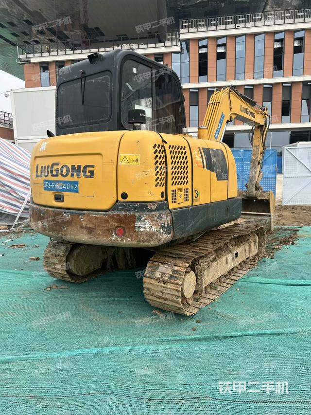 整機(jī)右后45°（整機(jī)外觀）