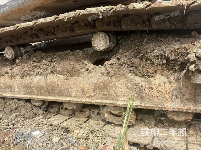 左導(dǎo)向輪(行走機構(gòu)) 左導(dǎo)向輪(行走機構(gòu))