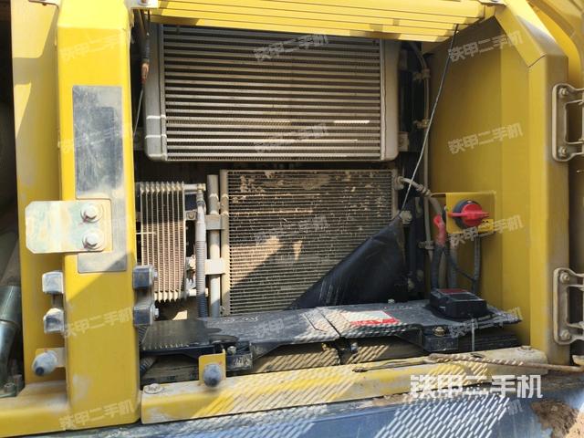 散熱器正面（大件艙室）