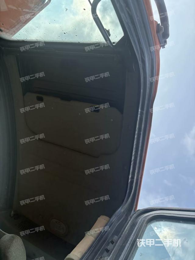 顯示屏?(駕駛室部分) 顯示屏?(駕駛室部分)