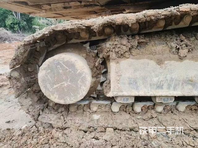 左導(dǎo)向輪（行走機(jī)構(gòu)）